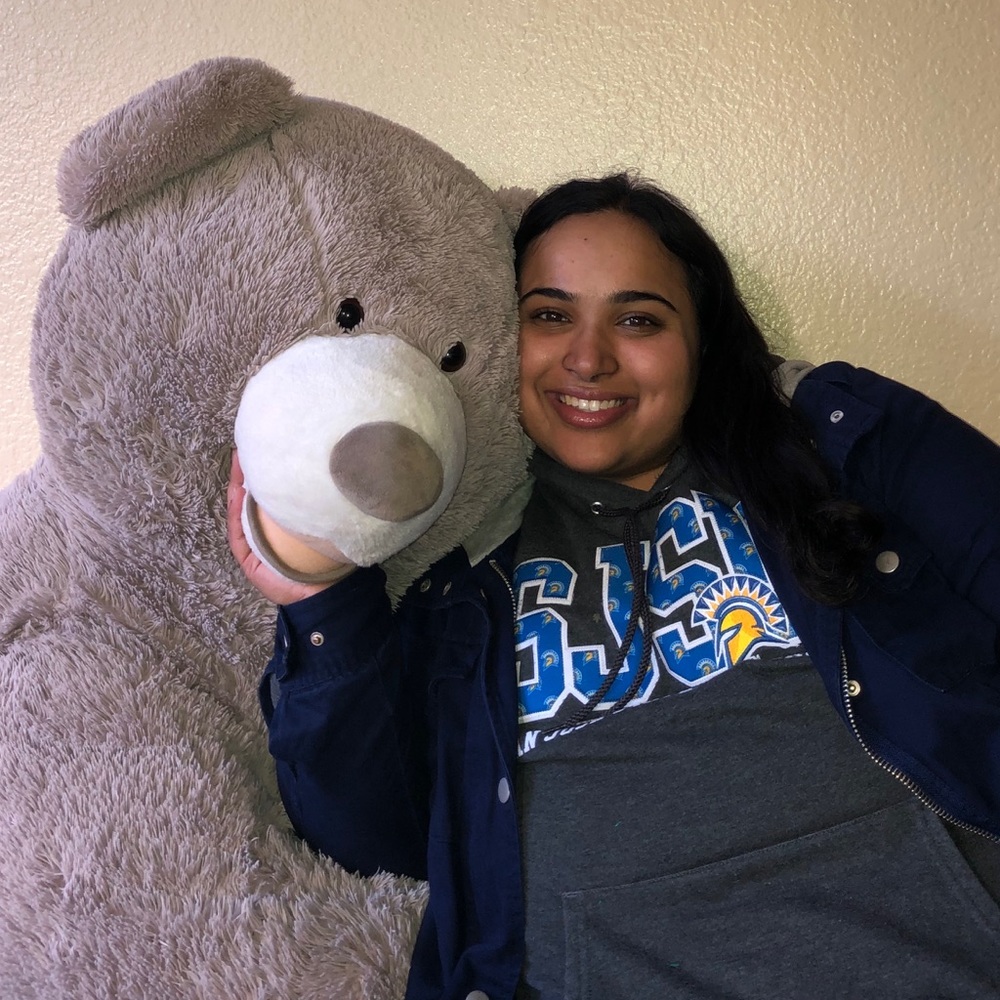 Meet your Posher, Veena